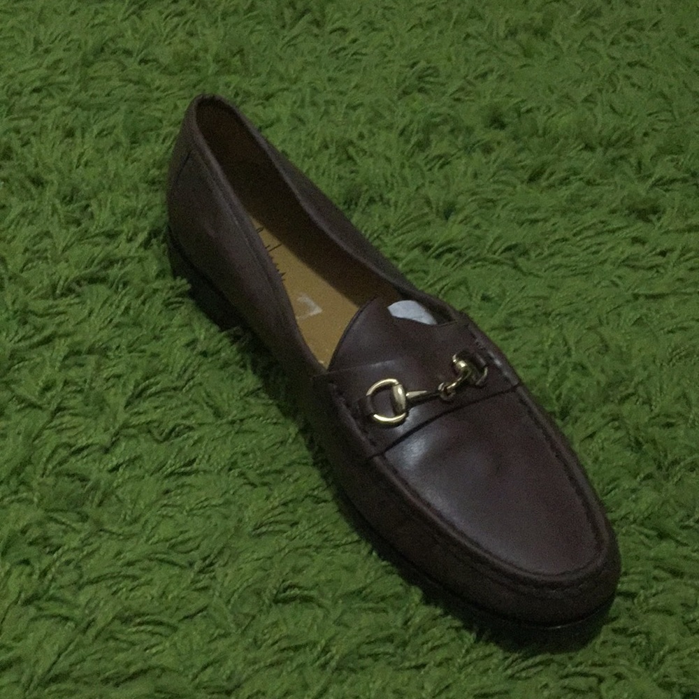 Cole haan shoe